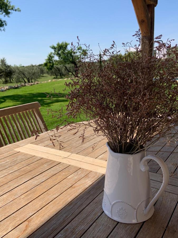 La Bergerie De Cigalon Bed & Breakfast Mouries Exterior foto